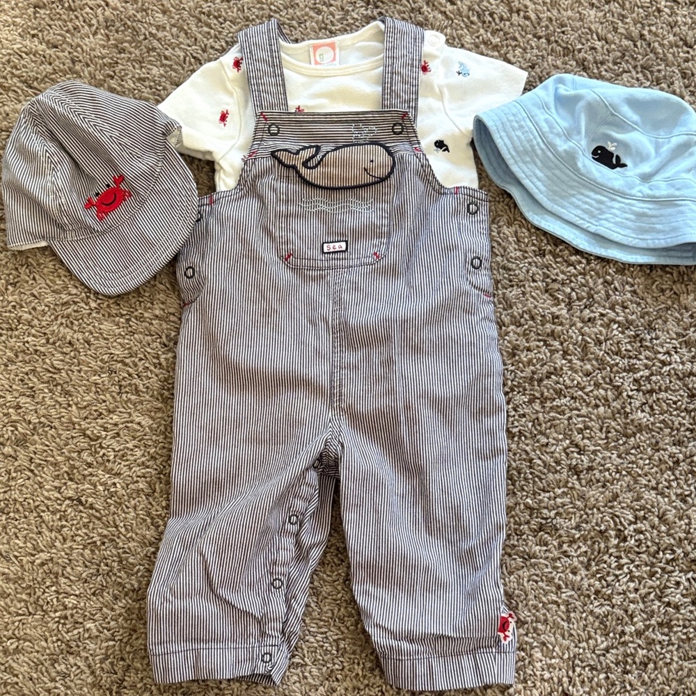 Gymboree Blue and White Kids Matching Set